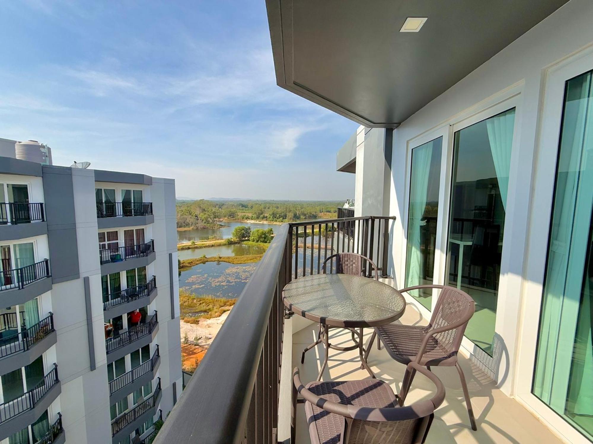 Mantra Beach Condominium Suite 2 - Mae Phim Ban Tha Fat Dış mekan fotoğraf